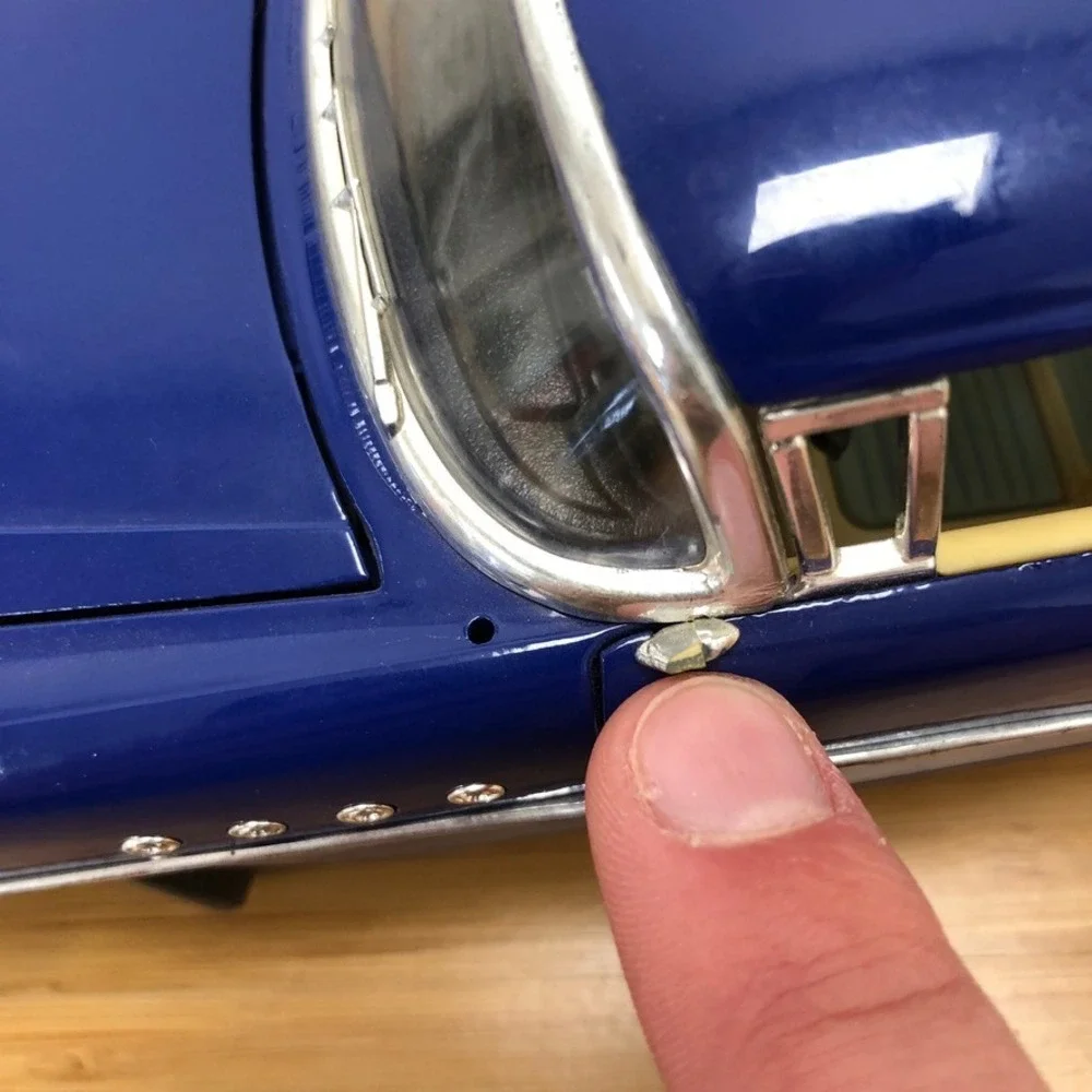 Mira 1955 Buick Century 1:18 Scale Model Blue Diecast Spain Vintage Collectible